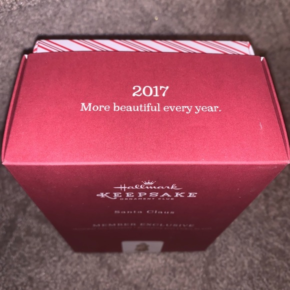 NIB Hallmark 2017 KOC Ornament Club Exclusive Porcelain Santa Claus Ornament - Picture 2 of 4